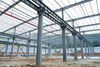 Roestbestendige primerschildering Thermisch verzinkt stalen garage Werkplaatsgebouw Geprefabriceerd stalen structuurplatform