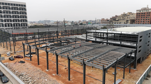 تصميم ورشة البناء الفولاذي باستخدام Auto-CAD Tekla